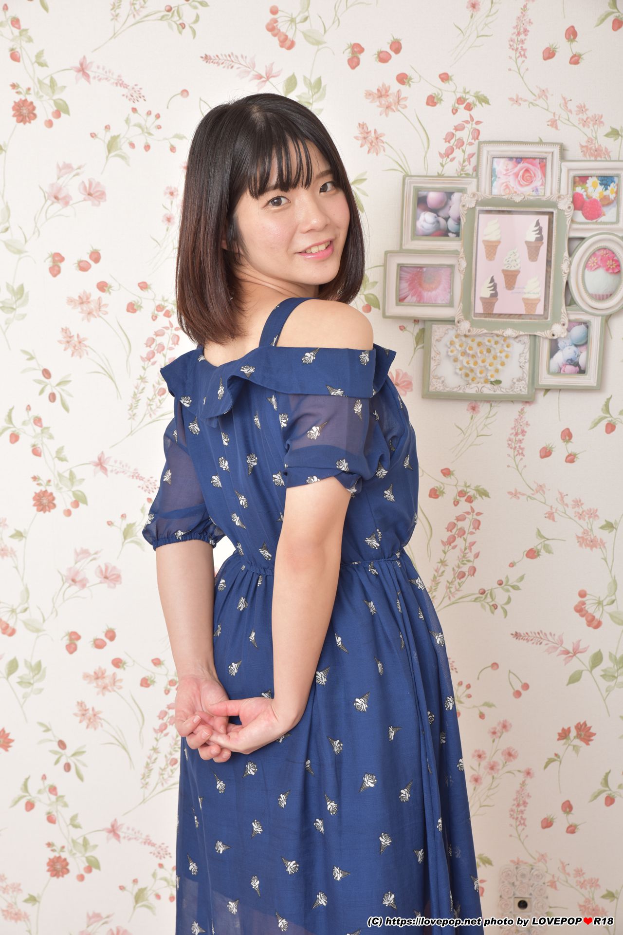 佐藤莉子 第59页 No.2c3a4d